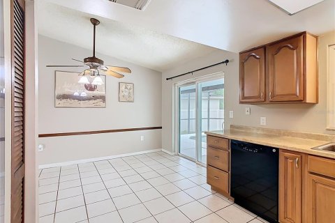 Casa en venta en Kissimmee, Florida, 3 dormitorios, 134.24 m2 № 1899532 - foto 15