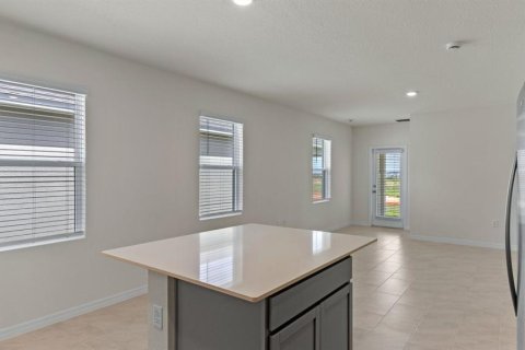 House in Lake Hamilton, Florida 3 bedrooms, 120.96 sq.m. № 1829922 - photo 9
