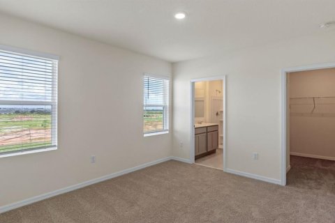 House in Lake Hamilton, Florida 3 bedrooms, 120.96 sq.m. № 1829922 - photo 19