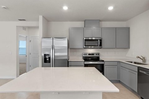House in Lake Hamilton, Florida 3 bedrooms, 120.96 sq.m. № 1829922 - photo 7