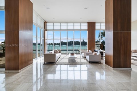 Condo in Miami Beach, Florida, 3 bedrooms  № 2080827 - photo 20
