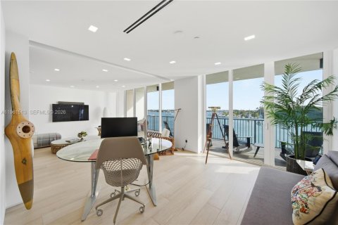 Condo in Miami Beach, Florida, 3 bedrooms  № 2080827 - photo 4