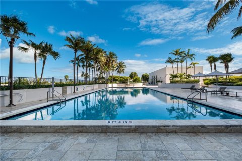 Condo in Miami Beach, Florida, 3 bedrooms  № 2080827 - photo 22
