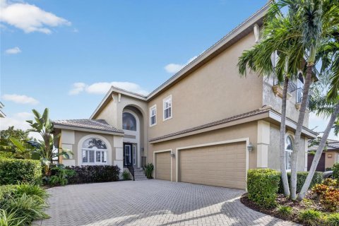 Villa ou maison à vendre à Apollo Beach, Floride: 4 chambres, 280.75 m2 № 2339289 - photo 10