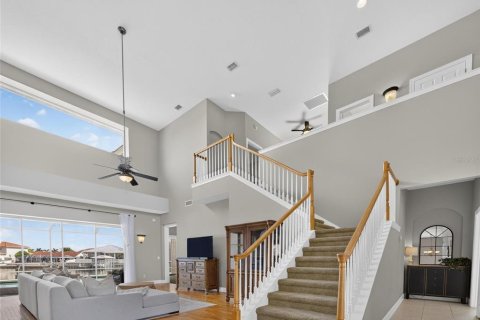 Villa ou maison à vendre à Apollo Beach, Floride: 4 chambres, 280.75 m2 № 2339289 - photo 17