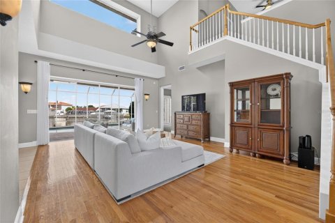 Villa ou maison à vendre à Apollo Beach, Floride: 4 chambres, 280.75 m2 № 2339289 - photo 19