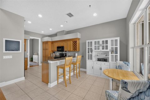 Villa ou maison à vendre à Apollo Beach, Floride: 4 chambres, 280.75 m2 № 2339289 - photo 29