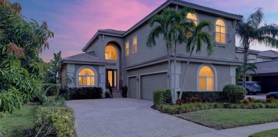 Villa ou maison à Apollo Beach, Floride 4 chambres, 280.75 m2 № 2339289