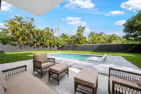 Casa en venta en Oakland Park, Florida, 3 dormitorios, 209.68 m2 № 1995288 - foto 22