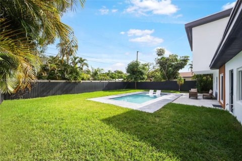 Casa en venta en Oakland Park, Florida, 3 dormitorios, 209.68 m2 № 1995288 - foto 24