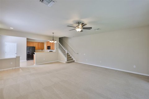 Townhouse in Riverview, Florida 3 bedrooms, 162.58 sq.m. № 1800451 - photo 7