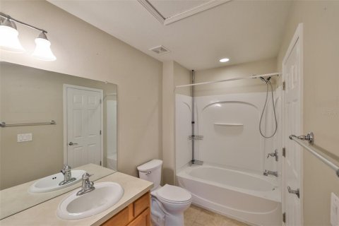 Townhouse in Riverview, Florida 3 bedrooms, 162.58 sq.m. № 1800451 - photo 29