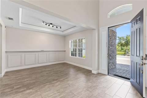 House in Winter Garden, Florida 5 bedrooms, 398.83 sq.m. № 1872860 - photo 18