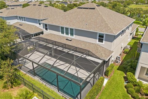 House in Winter Garden, Florida 5 bedrooms, 398.83 sq.m. № 1872860 - photo 5