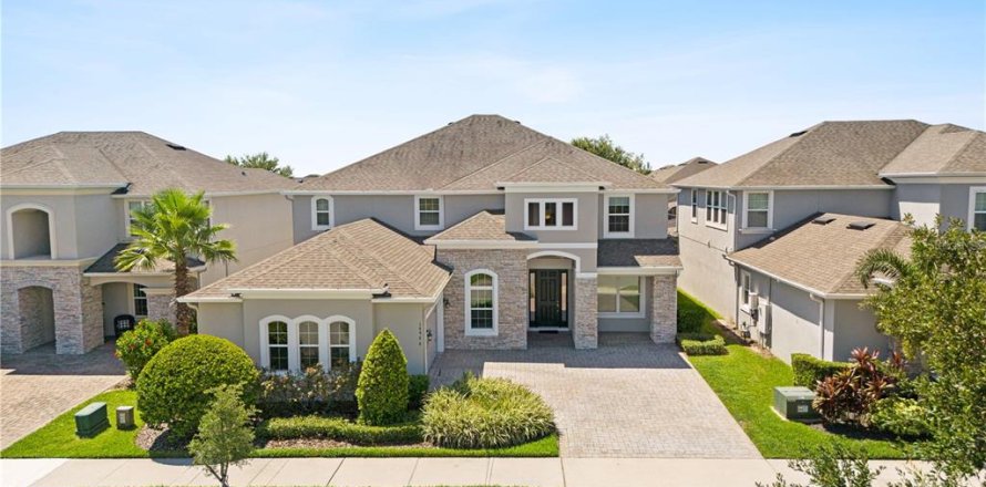 House in Winter Garden, Florida 5 bedrooms, 398.83 sq.m. № 1872860