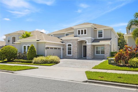 House in Winter Garden, Florida 5 bedrooms, 398.83 sq.m. № 1872860 - photo 6
