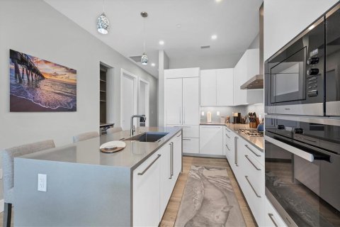 Copropriété à vendre à Sarasota, Floride: 2 chambres, 114.08 m2 № 1667002 - photo 10