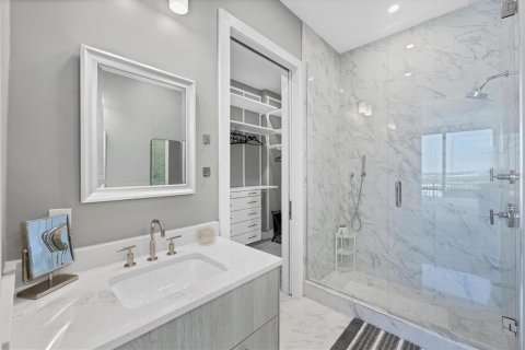 Copropriété à vendre à Sarasota, Floride: 2 chambres, 114.08 m2 № 1667002 - photo 20