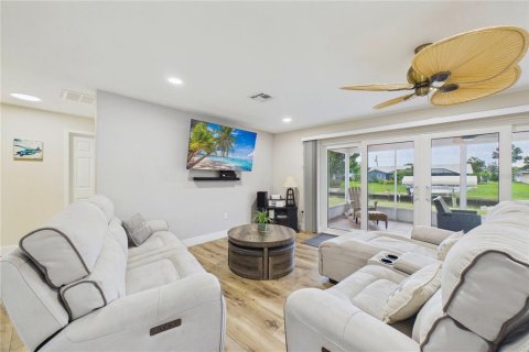 Casa en venta en Port Charlotte, Florida, 2 dormitorios, 104.05 m2 № 2207882 - foto 17
