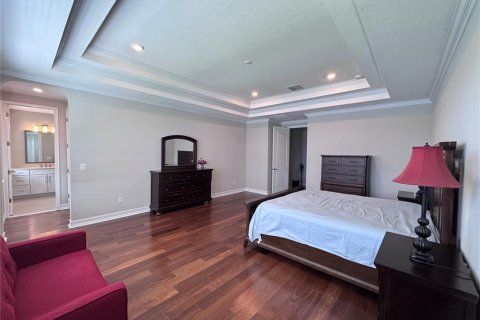 House in Wesley Chapel, Florida 5 bedrooms, 425.12 sq.m. № 2329697 - photo 24