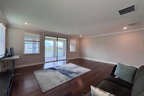 House in Wesley Chapel, Florida 5 bedrooms, 425.12 sq.m. № 2329697 - photo 30