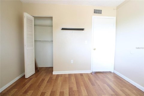 Condominio en alquiler en Orlando, Florida, 3 dormitorios, 65.03 m2 № 1639745 - foto 17