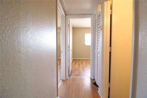 Condominio en alquiler en Orlando, Florida, 3 dormitorios, 65.03 m2 № 1639745 - foto 11