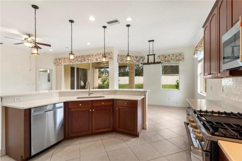 Villa ou maison à vendre à Bradenton, Floride: 3 chambres, 190.73 m2 № 2411382 - photo 15