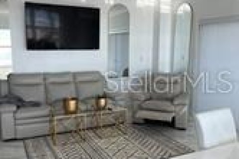 Condominio en alquiler en Clearwater, Florida, 2 dormitorios, 97.92 m2 № 1680195 - foto 22