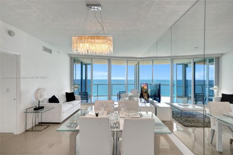 Copropriété à vendre à Sunny Isles Beach, Floride: 1 chambre, 79.71 m2 № 1882385 - photo 3