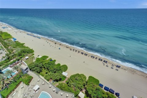 Copropriété à vendre à Sunny Isles Beach, Floride: 1 chambre, 79.71 m2 № 1882385 - photo 21