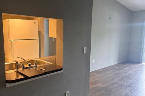 Condominio en alquiler en Sanford, Florida, 2 dormitorios, 74.32 m2 № 1843103 - foto 3