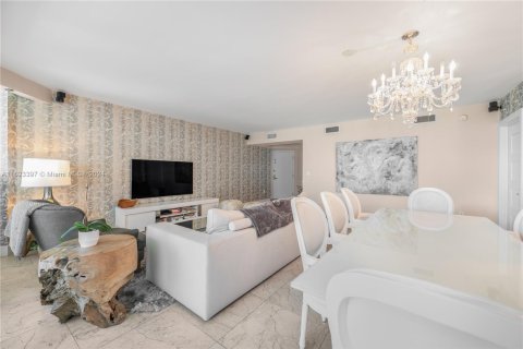 Condominio en venta en Miami Beach, Florida, 3 dormitorios, 154.22 m2 № 1812376 - foto 14