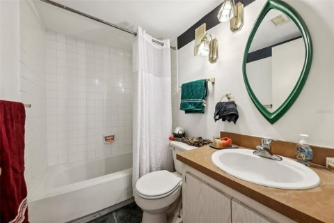 Condominio en venta en Deltona, Florida, 2 dormitorios, 83.33 m2 № 1746628 - foto 23