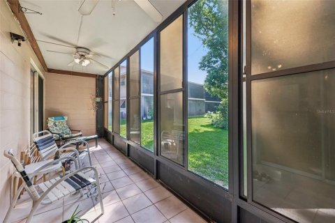 Condominio en venta en Deltona, Florida, 2 dormitorios, 83.33 m2 № 1746628 - foto 9