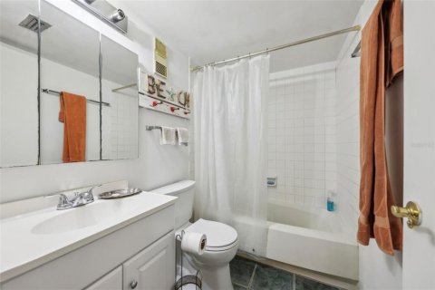 Condominio en venta en Deltona, Florida, 2 dormitorios, 83.33 m2 № 1746628 - foto 20