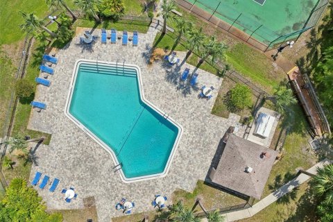 Condominio en venta en Deltona, Florida, 2 dormitorios, 83.33 m2 № 1746628 - foto 30
