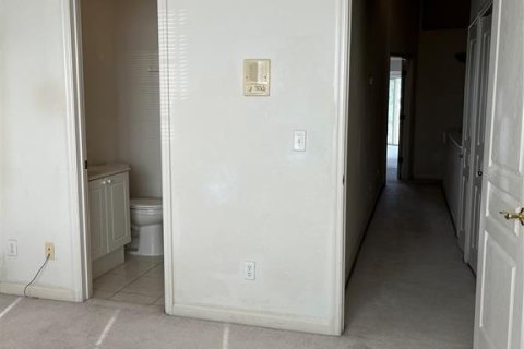 Townhouse in Oldsmar, Florida 3 bedrooms, 170.38 sq.m. № 2123720 - photo 7