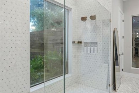 Casa en venta en Brooksville, Florida, 4 dormitorios, 317.91 m2 № 2355611 - foto 27