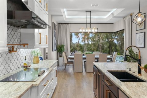 Casa en venta en Brooksville, Florida, 4 dormitorios, 317.91 m2 № 2355611 - foto 16