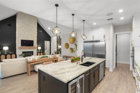 Casa en venta en Brooksville, Florida, 4 dormitorios, 317.91 m2 № 2355611 - foto 23