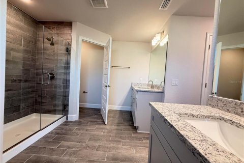 Villa ou maison à vendre à Port Charlotte, Floride: 4 chambres, 210.42 m2 № 2143891 - photo 16