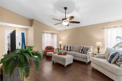House in Lakeland, Florida 3 bedrooms, 122.26 sq.m. № 1874047 - photo 4