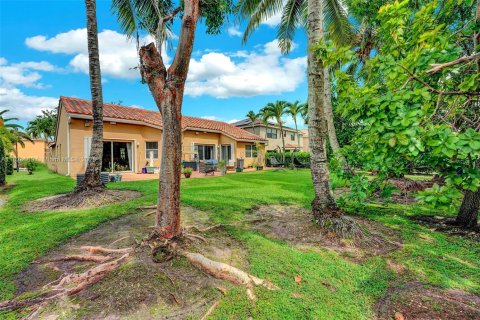 Casa en venta en Pembroke Pines, Florida, 3 dormitorios, 182.55 m2 № 1800700 - foto 6