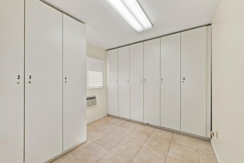 Купить кондоминиум в Помпано-Бич, Флорида 3 комнаты, 75.44м2, № 2420911 - фото 25