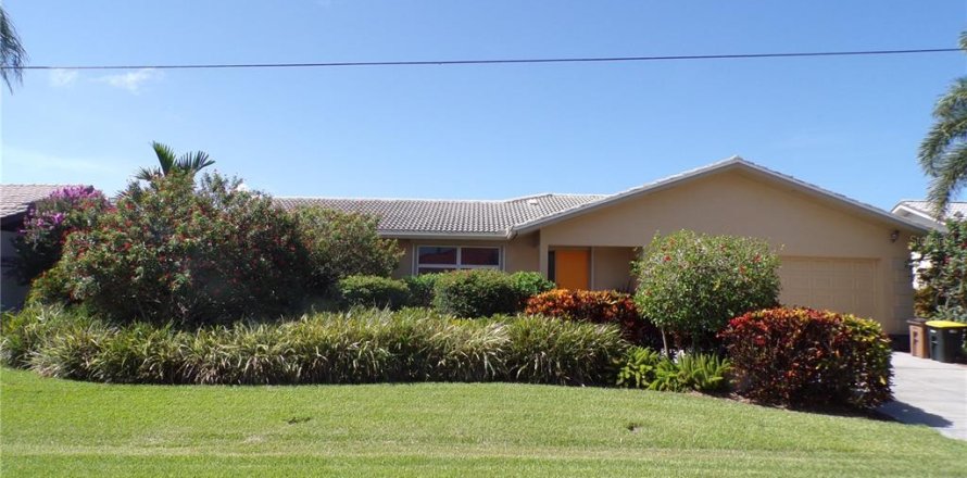 Villa ou maison à Punta Gorda, Floride 2 chambres, 136.38 m2 № 1733204