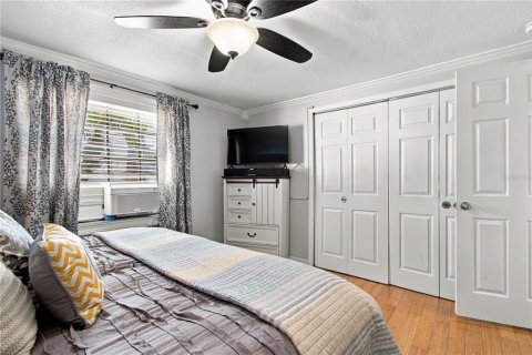 Casa en venta en Tampa, Florida, 3 dormitorios, 157.93 m2 № 2387433 - foto 27