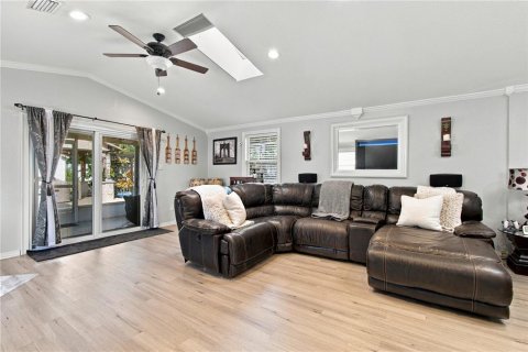 Casa en venta en Tampa, Florida, 3 dormitorios, 157.93 m2 № 2387433 - foto 17