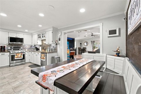 Casa en venta en Tampa, Florida, 3 dormitorios, 157.93 m2 № 2387433 - foto 22