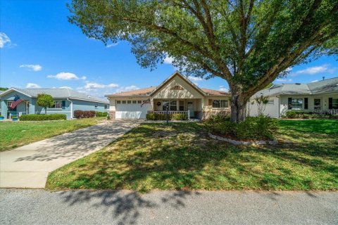 House in Ocala, Florida 2 bedrooms, 134.06 sq.m. № 2102117 - photo 3